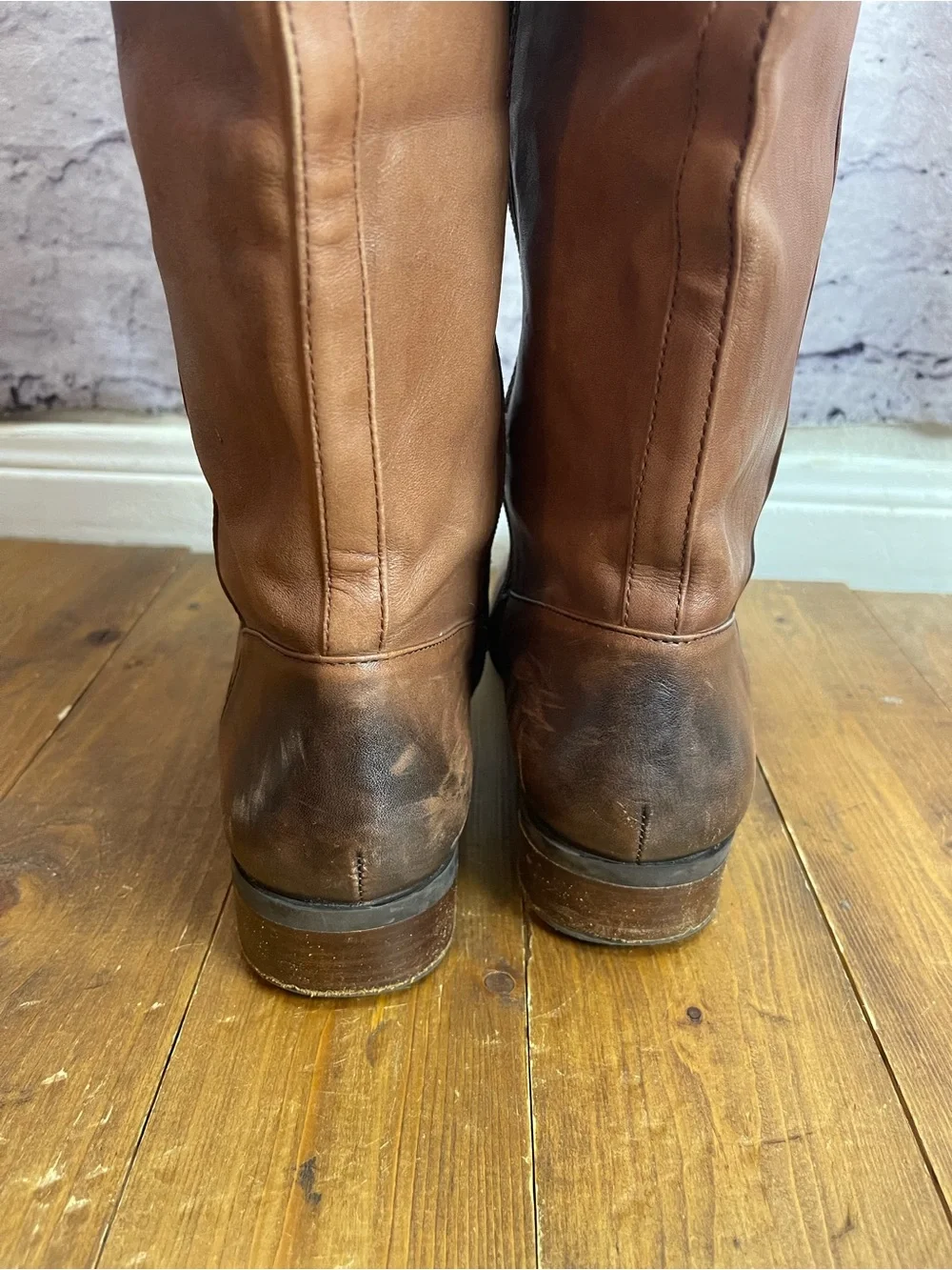 Gianni Bini size 9.5 brown leather riding boots with laser cut design